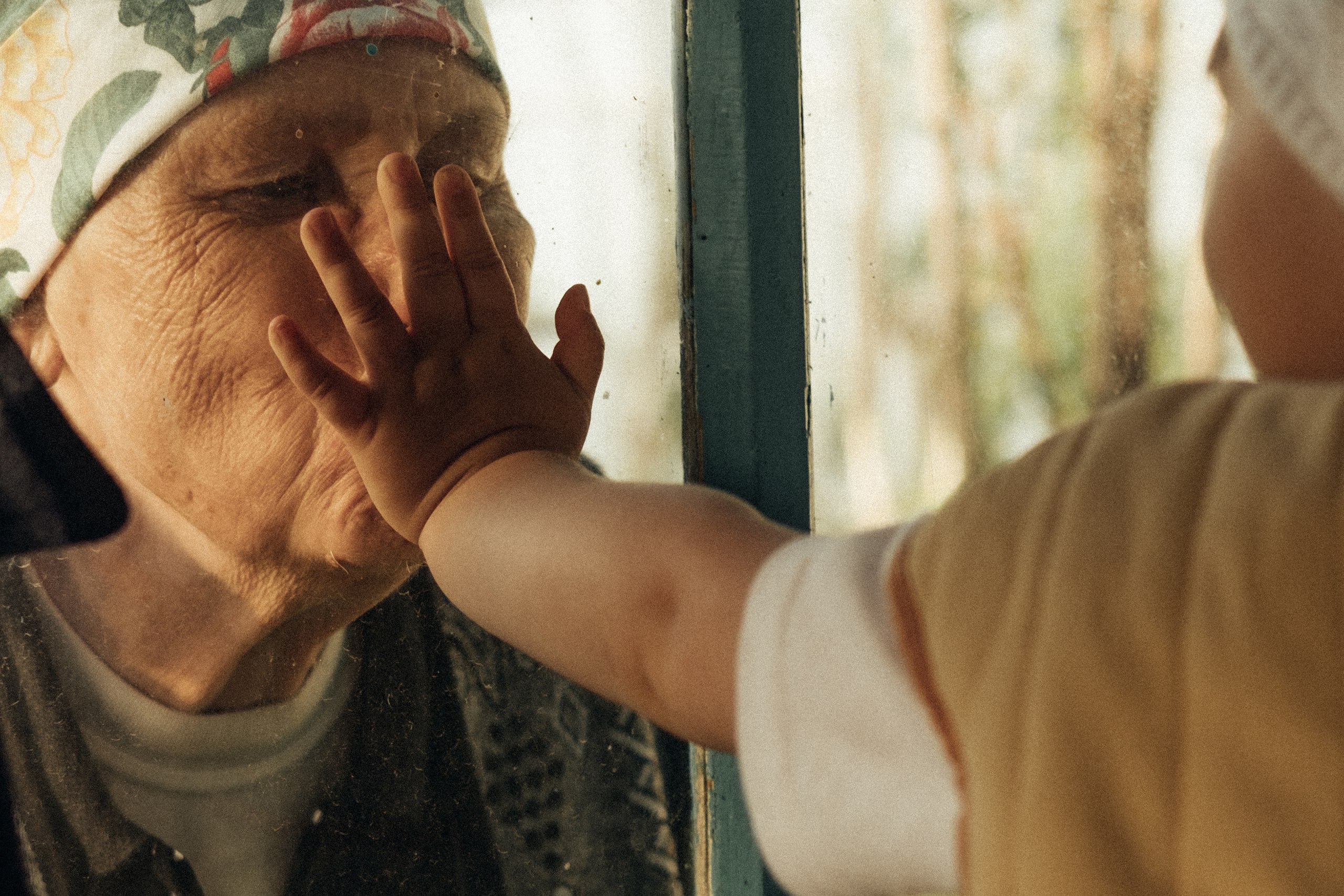 Фотографии жителей «Сириуса» станут частью выставки ко Дню семьи, любви и верности